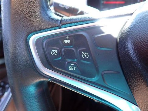 Used 2018 Chevrolet Malibu LS w/ LPO, Convenience Package 2 FWD image 19