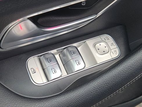 Used 2024 Mercedes-Benz GLE 450e 4MATIC image 21