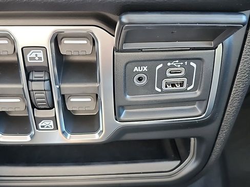 New 2026 Jeep Wrangler Unlimited Sport AWD/4WD image 29