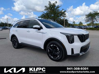 Used 2025 Kia Sorento S w/ Panoramic Sunroof Package