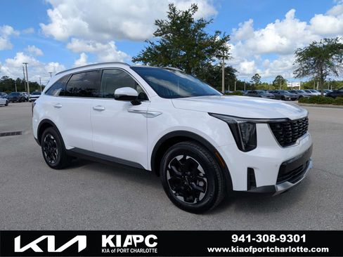 Used 2025 Kia Sorento S w/ Panoramic Sunroof Package FWD image 1