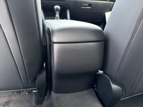 New 2026 MAZDA MAZDA3 2.5 S Hatchback w/ Premium Pkg FWD image 22