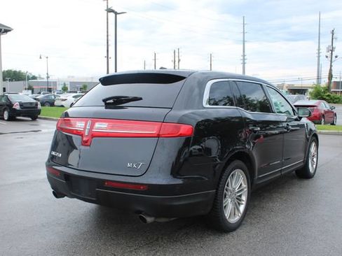 Used 2019 Lincoln MKT AWD image 43