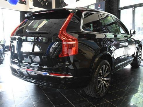Used 2023 Volvo XC90 B6 Plus AWD/4WD image 13