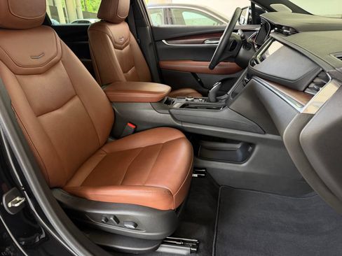 Used 2023 Cadillac XT5 Premium Luxury FWD image 20
