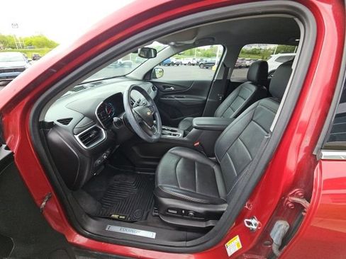Used 2018 Chevrolet Equinox Premier FWD image 12