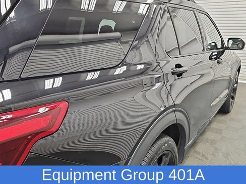 Used 2023 Ford Explorer ST w/ Equipment Group 401A AWD/4WD image 11