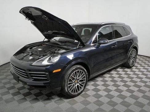 Certified 2022 Porsche Cayenne S image 34