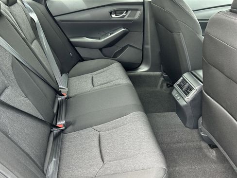 Used 2025 Honda Accord SE image 11