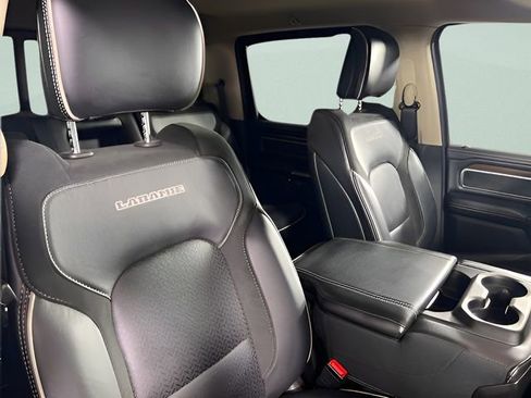 Used 2021 RAM 1500 Laramie AWD/4WD image 37