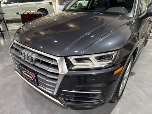 Used 2019 Audi Q5 2.0T Premium Plus w/ Premium Plus Package AWD/4WD image 32