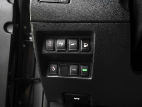 Used 2020 Nissan Rogue SL w/ Premium Package FWD image 26