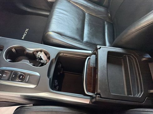 Used 2018 Acura MDX FWD image 11