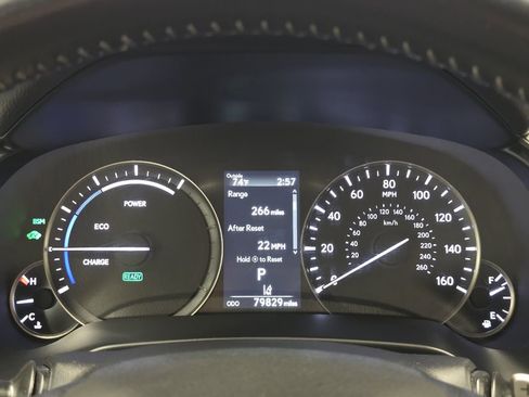 Used 2022 Lexus RX 450hL AWD w/ Premium Package image 33