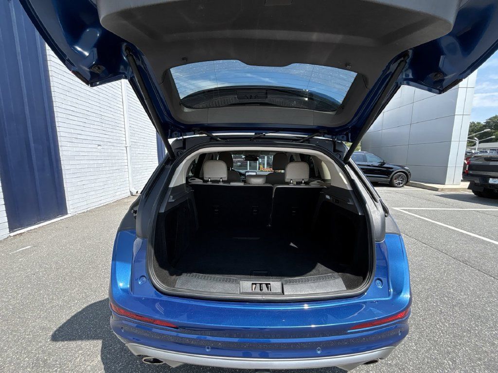 Used 2021 Lincoln Corsair AWD image 21