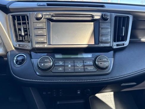 Used 2015 Toyota RAV4 Limited w/ Technology Package image 27