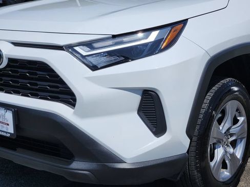 Certified 2025 Toyota RAV4 XLE AWD/4WD image 7