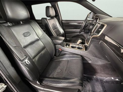Used 2017 Jeep Grand Cherokee Overland image 31