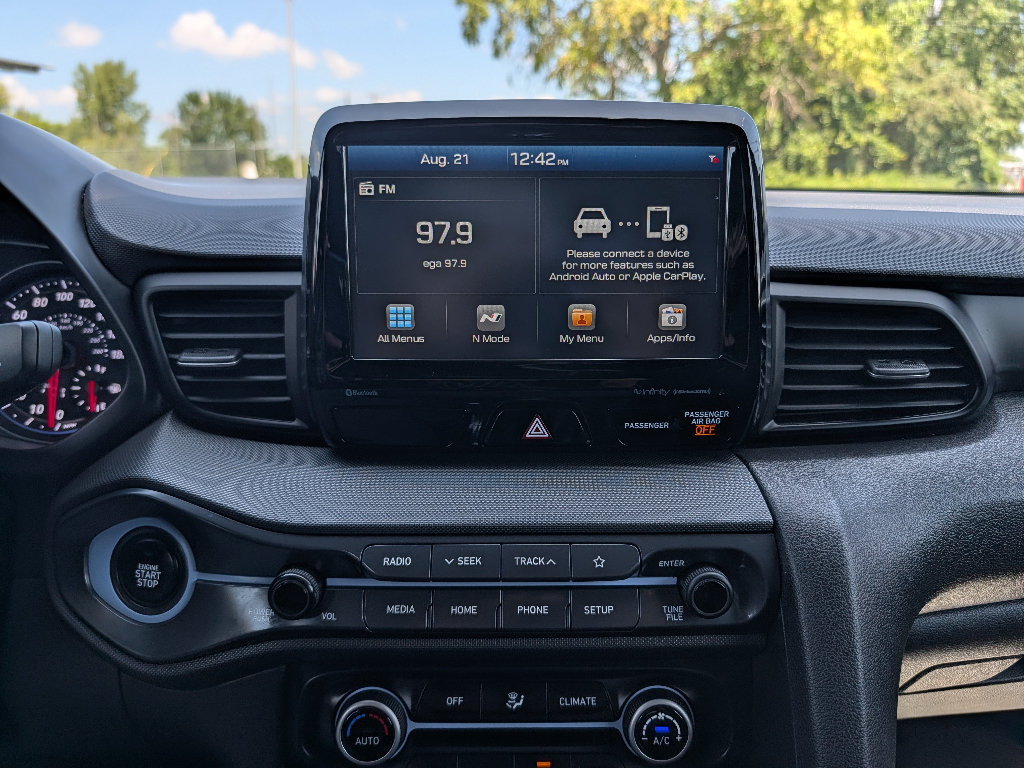 Used 2019 Hyundai Veloster N N FWD image 22