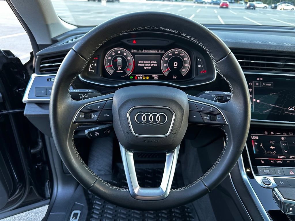 Used 2023 Audi Q8 Premium w/ Convenience Package AWD/4WD image 13