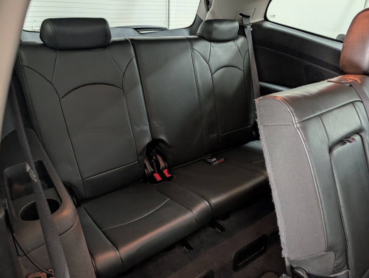 Used 2012 Chevrolet Traverse LT FWD image 19