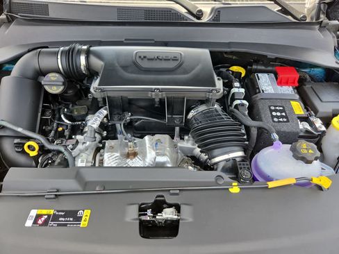 New 2026 Jeep Compass Latitude AWD/4WD image 17