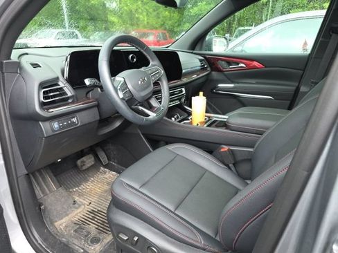 Used 2026 Chevrolet Traverse Z71 w/ Driver Confidence Package AWD/4WD image 19