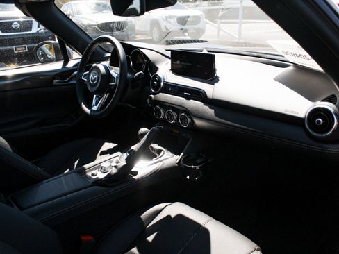 New 2026 MAZDA MX-5 Miata RF Grand Touring RWD image 29