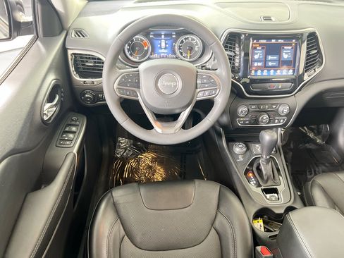 Used 2022 Jeep Cherokee Limited image 22