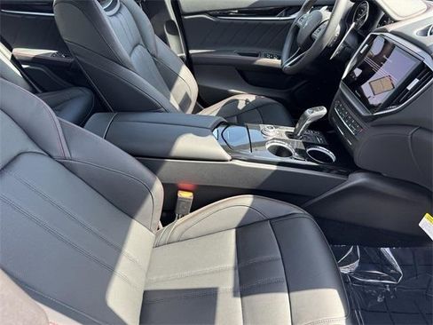 New 2024 Maserati Ghibli Modena image 8