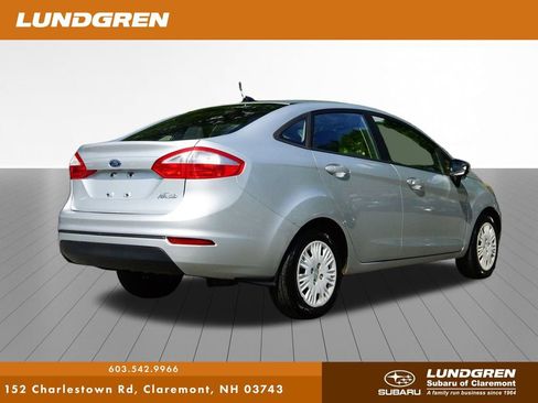 Used 2014 Ford Fiesta S FWD image 3