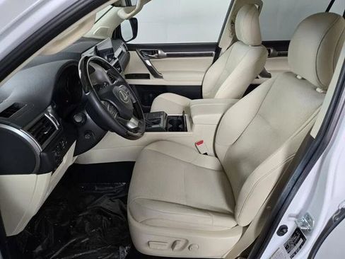 Certified 2023 Lexus GX 460 Premium w/ Premium Package AWD/4WD image 13