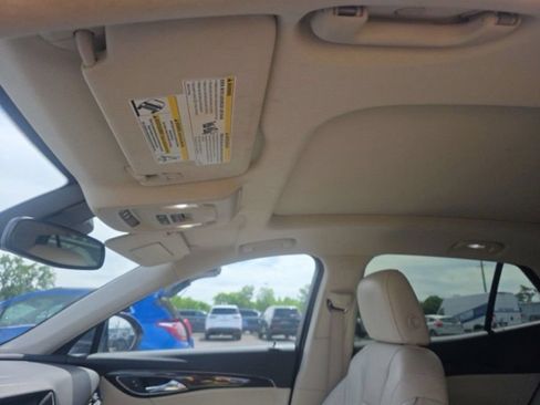 Used 2021 Buick Envision Essence AWD/4WD image 14