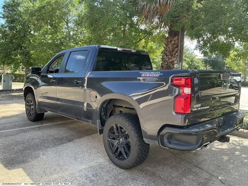 Used 2022 Chevrolet Silverado 1500 LT Trail Boss AWD/4WD image 5