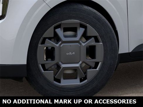 New 2026 Kia Carnival EX image 9