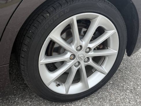 Used 2013 Lexus CT 200h FWD image 6