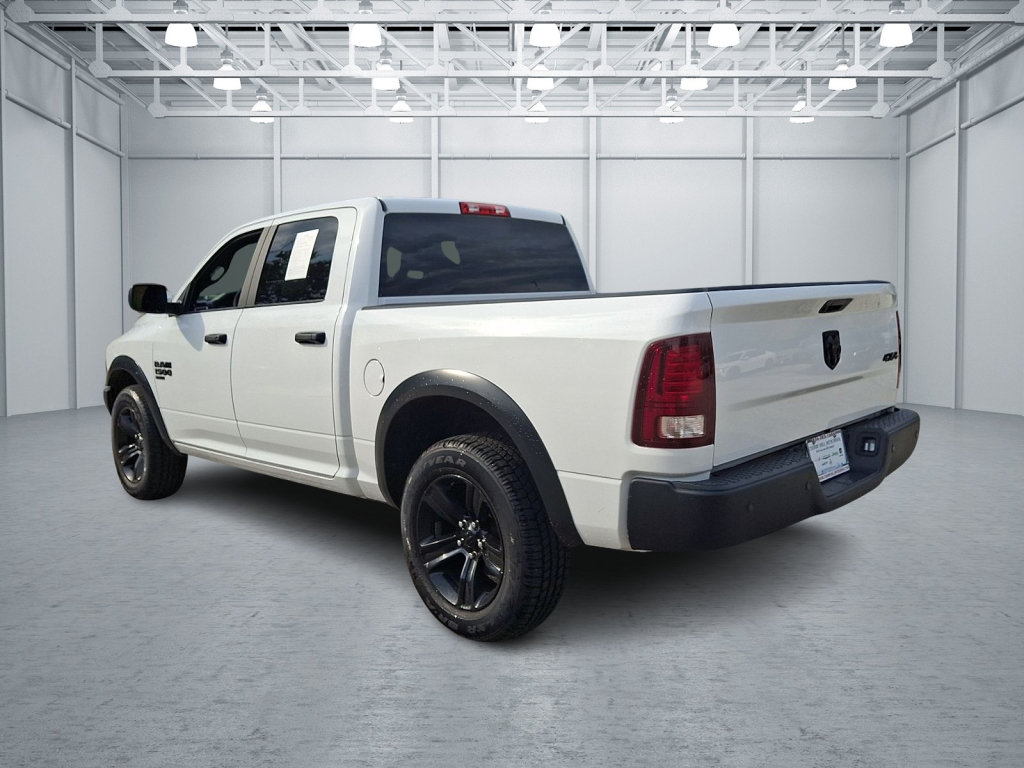 Used 2024 RAM 1500 Warlock AWD/4WD image 3