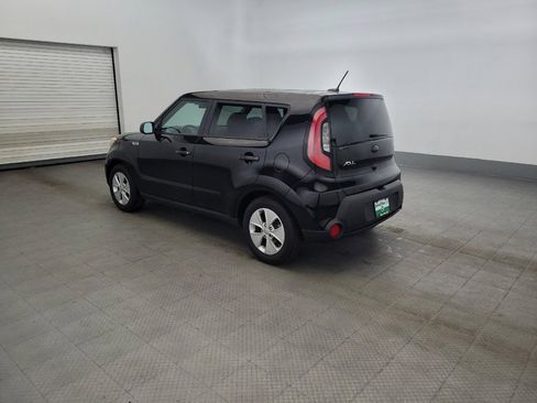 Used 2016 Kia Soul w/ Convenience Package FWD image 3