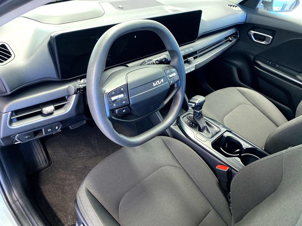 Certified 2026 Kia K4 FWD image 20