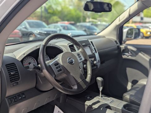 Used 2020 Nissan Frontier PRO-4X w/ Pro-4x Utility Package AWD/4WD image 22