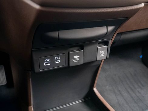 New 2026 Honda Odyssey Touring image 29