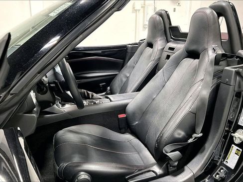 Used 2018 MAZDA MX-5 Miata Grand Touring image 30