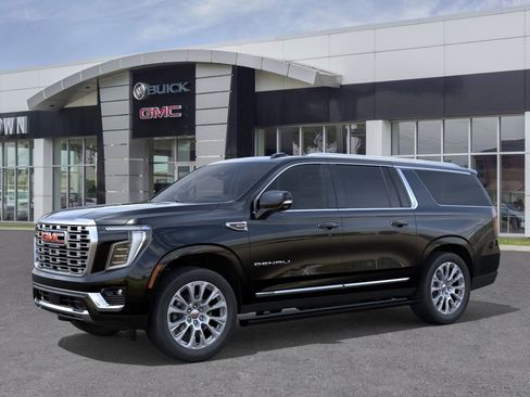 New 2026 GMC Yukon XL Denali w/ Denali Reserve Package RWD image 2
