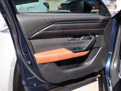 Certified 2025 MAZDA CX-50 2.5 Turbo w/ Accent Package image 21