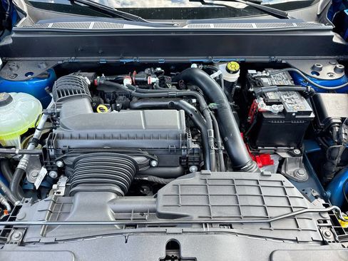 New 2026 Ford Maverick Lobo AWD/4WD image 24