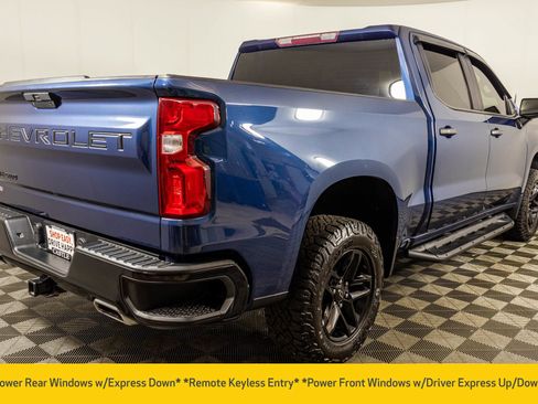 Used 2019 Chevrolet Silverado 1500 Custom Trail Boss w/ Custom Convenience Package AWD/4WD image 15