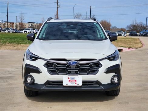 Certified 2025 Subaru Crosstrek 2.5i Limited w/ Crosstrek Mirror Package image 2