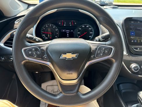 Used 2024 Chevrolet Malibu LS FWD image 19