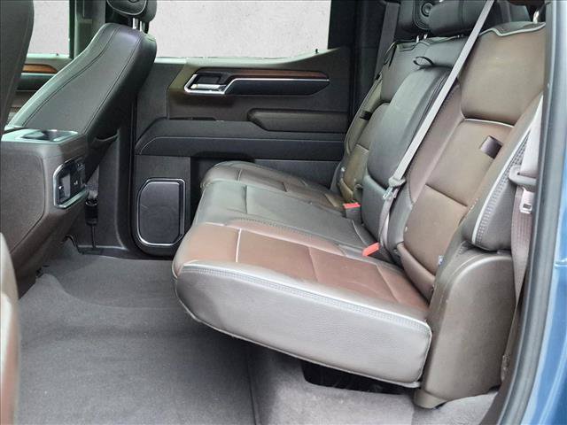 Used 2024 GMC Sierra 1500 Denali w/ Denali Reserve Package AWD/4WD image 18