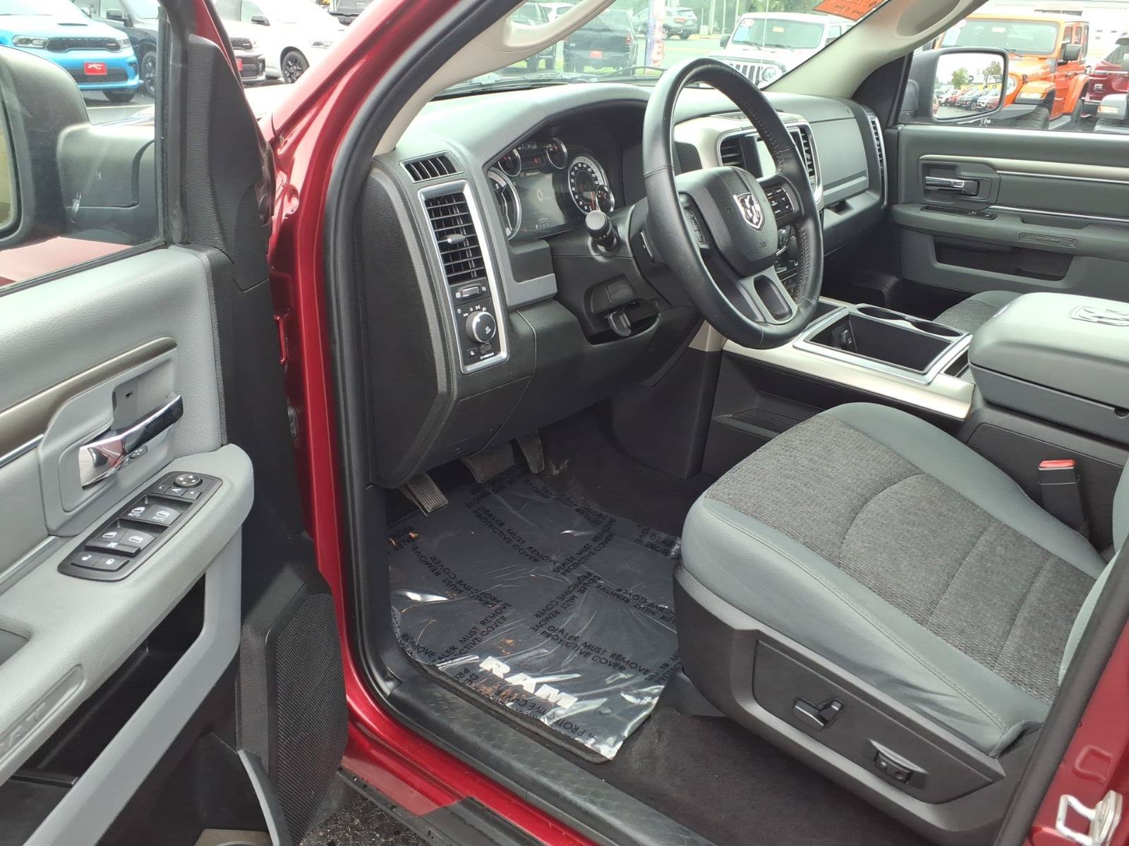 Used 2015 RAM 1500 Big Horn AWD/4WD image 10